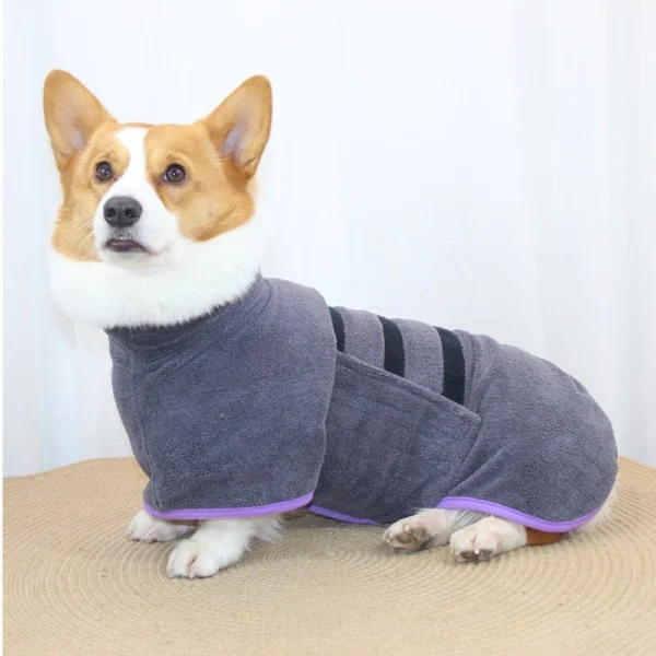 Dog Towels: Luxurious Super Absorbent Microfiber Bathrobe for Pets - Image 2